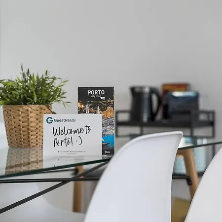 Guestready - Spotlight - Right