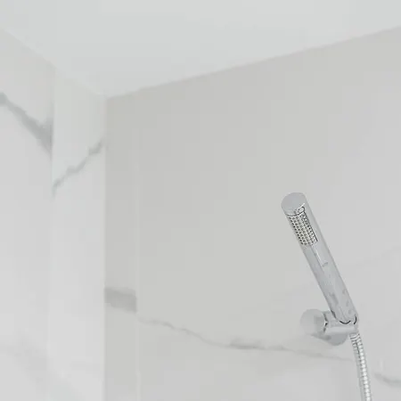 Guestready - Spotlight - Right *