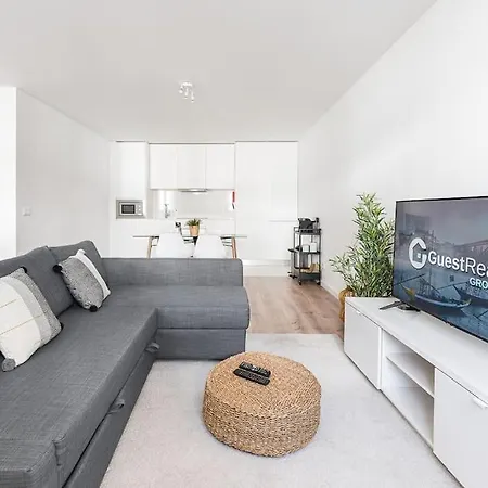 Apartment Guestready - Spotlight - Right